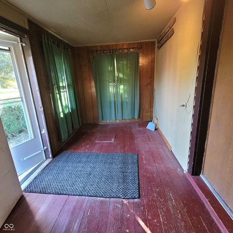 4082 W County Road 450 N, Greencastle, IN 46135