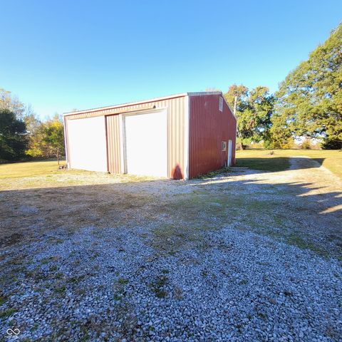 4082 W County Road 450 N, Greencastle, IN 46135