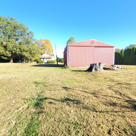 4082 W County Road 450 N, Greencastle, IN 46135