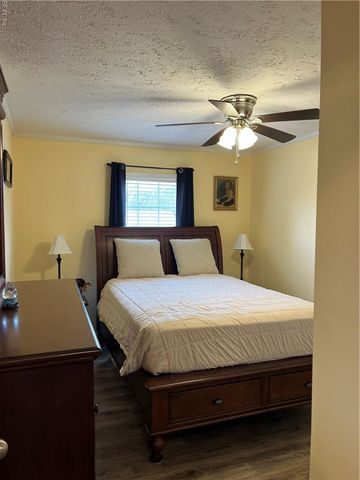 2500 Joshua LN, Suffolk, VA 23434