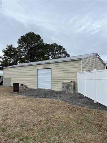 2500 Joshua LN, Suffolk, VA 23434