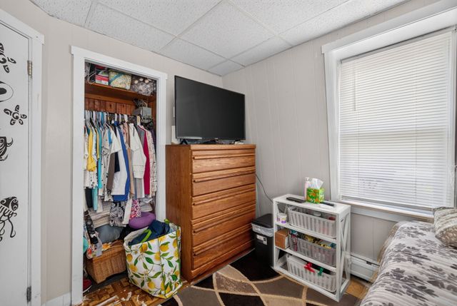 32 Gardner Ave, Swansea, MA 02777