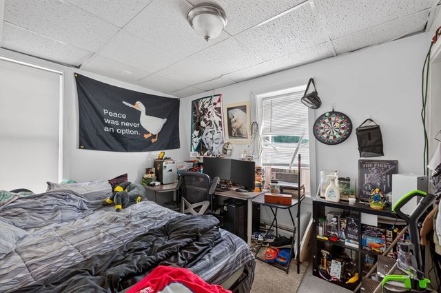 32 Gardner Ave, Swansea, MA 02777