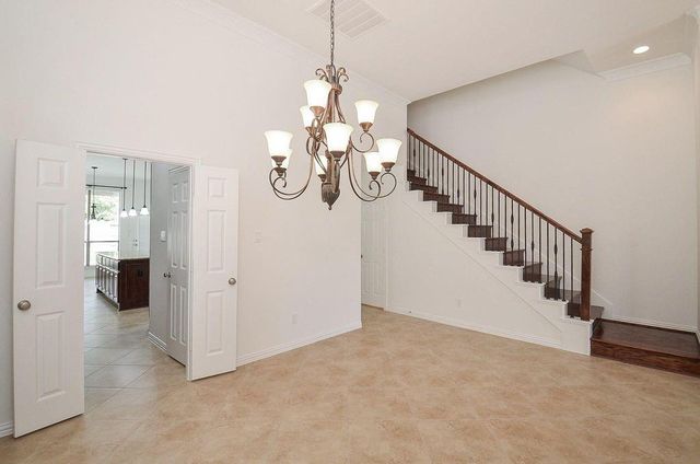606 Floriencia St, Sugar Land, TX 77479