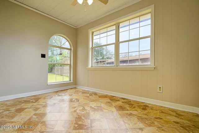 1604 CARBONDALE Drive N, Jacksonville, FL 32208