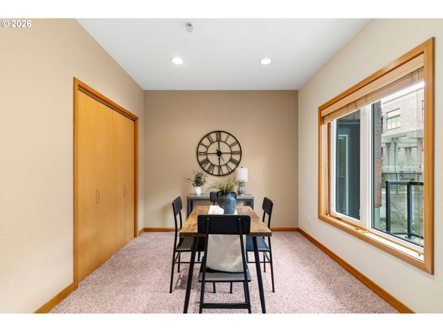 400 W 8TH St 236, Vancouver, WA 98660