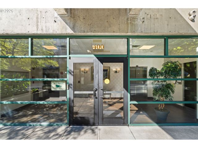 400 W 8TH St 236, Vancouver, WA 98660