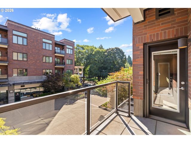 400 W 8TH St 236, Vancouver, WA 98660