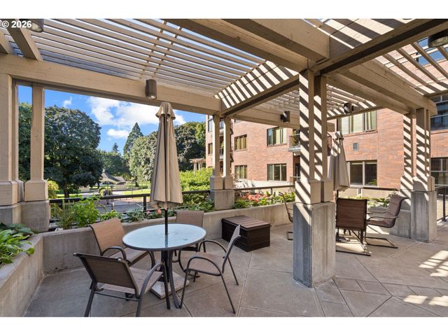 400 W 8TH St 236, Vancouver, WA 98660