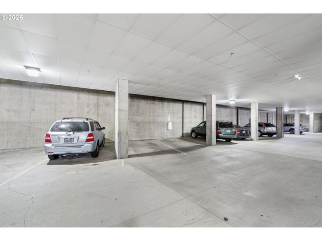 400 W 8TH St 236, Vancouver, WA 98660