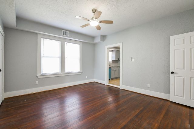 3015 Isabella Street, Houston, TX 77004