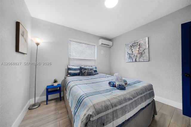 817 SW 12th St, Fort Lauderdale, FL 33315