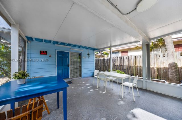 817 SW 12th St, Fort Lauderdale, FL 33315