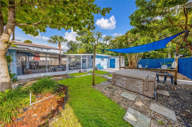 817 SW 12th St, Fort Lauderdale, FL 33315