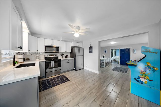 817 SW 12th St, Fort Lauderdale, FL 33315
