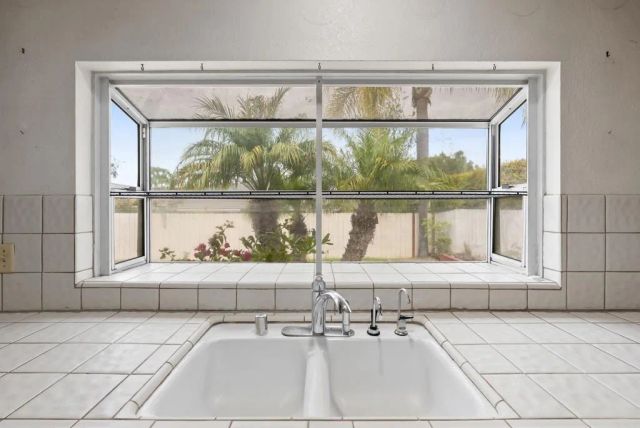 7729 Galleon Way, San Diego, CA 92009