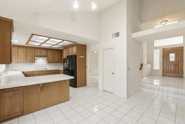 7729 Galleon Way, San Diego, CA 92009