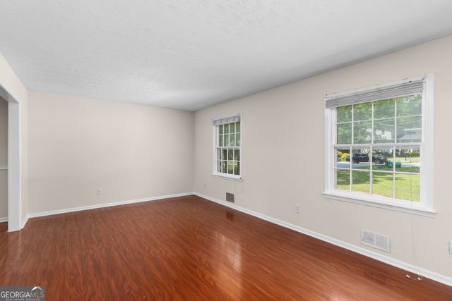 440 Ohern Court, Stone Mountain, GA 30088