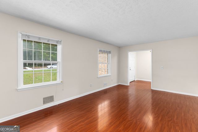 440 Ohern Court, Stone Mountain, GA 30088