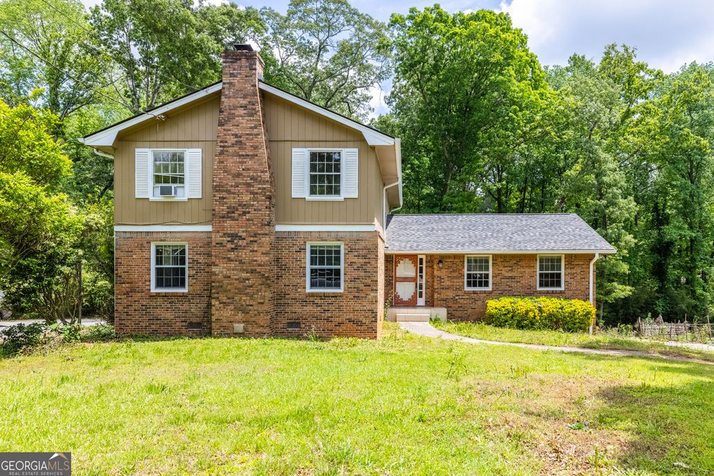 440 Ohern Court, Stone Mountain, GA 30088