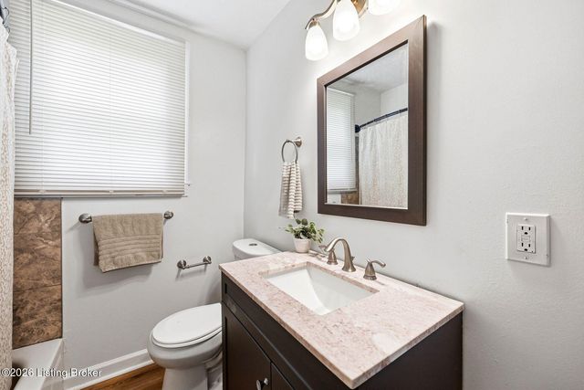5128 Laughlin Ave, Louisville, KY 40214