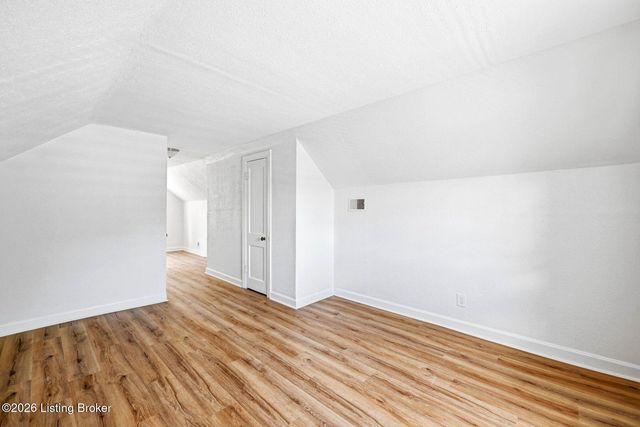 5128 Laughlin Ave, Louisville, KY 40214