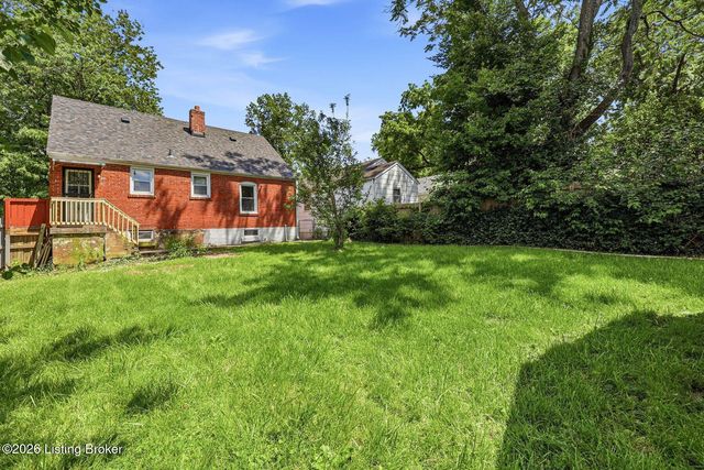5128 Laughlin Ave, Louisville, KY 40214