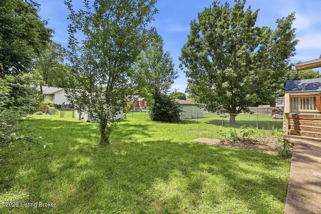 5128 Laughlin Ave, Louisville, KY 40214