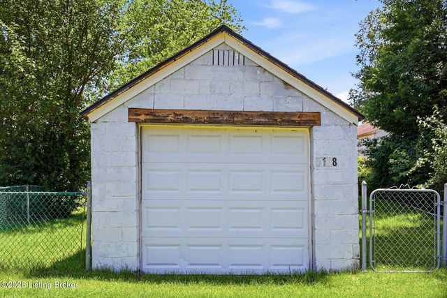 5128 Laughlin Ave, Louisville, KY 40214