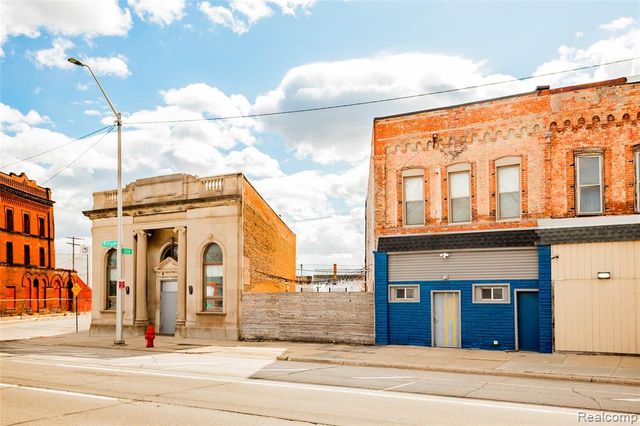 3401 & 3415 Michigan Avenue, Detroit, MI 48216