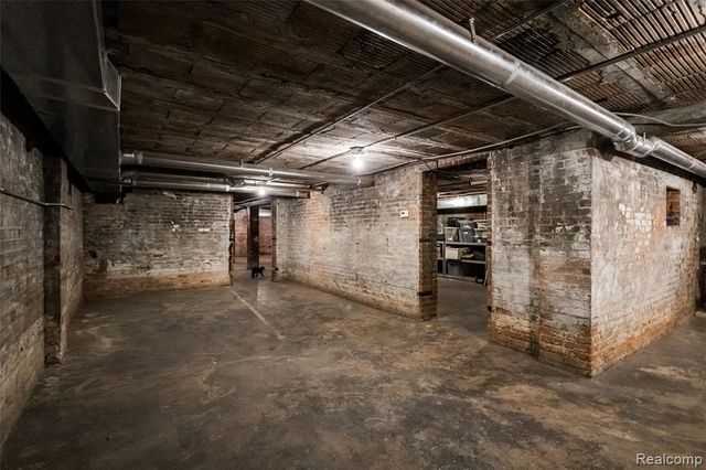 3401 & 3415 Michigan Avenue, Detroit, MI 48216