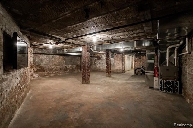 3401 & 3415 Michigan Avenue, Detroit, MI 48216