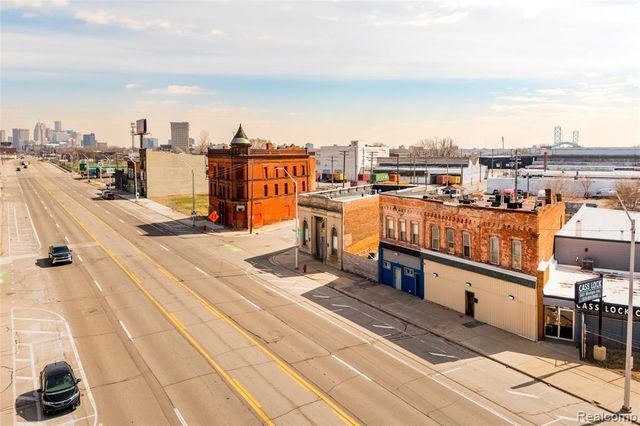 3401 & 3415 Michigan Avenue, Detroit, MI 48216