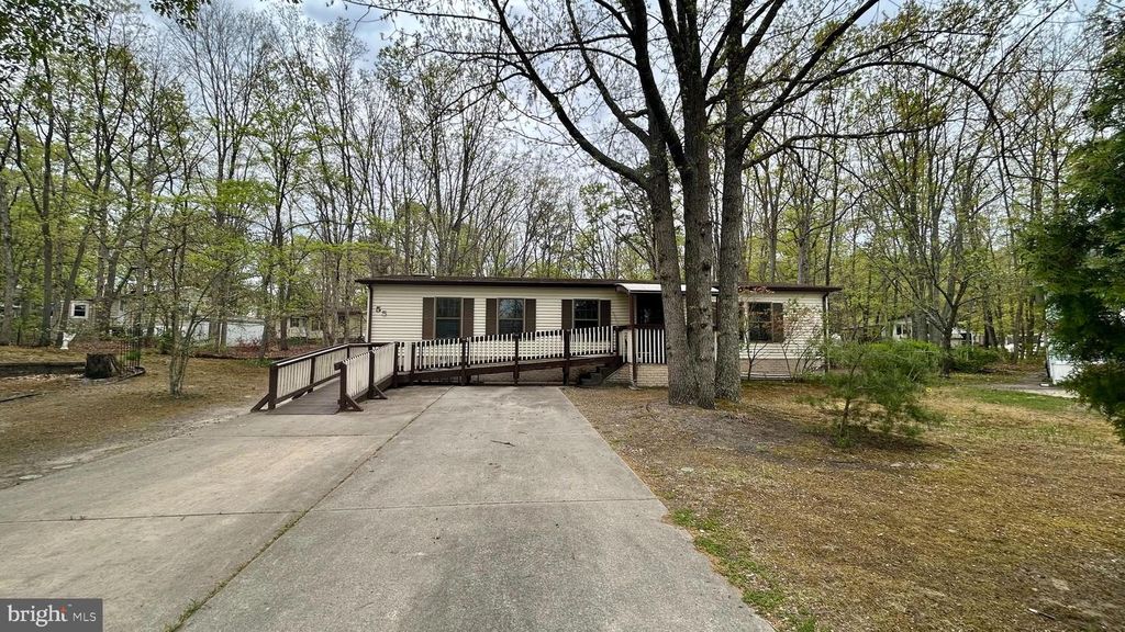 55 LOFT MOUNTAIN CT., Sicklerville, NJ 08081