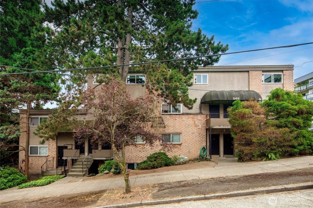 565 -569 Lee Street, Seattle, WA 98109