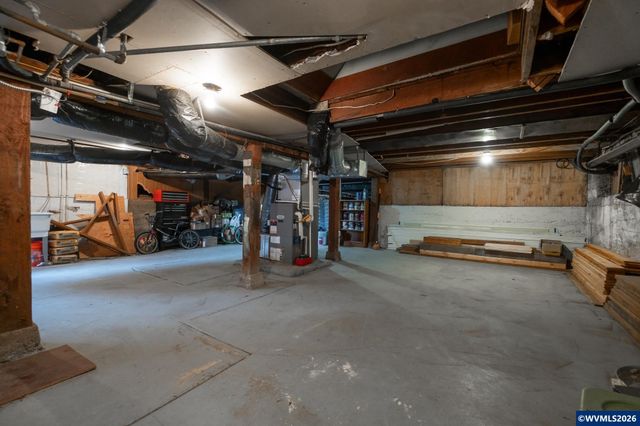 363 S 2nd St, Lebanon, OR 97355