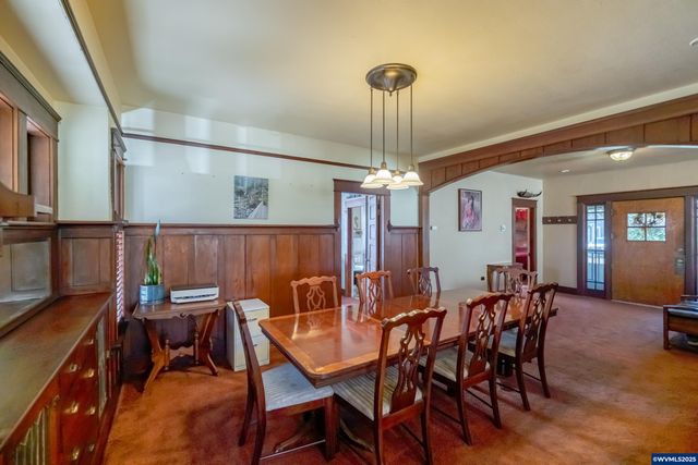 363 S 2nd St, Lebanon, OR 97355