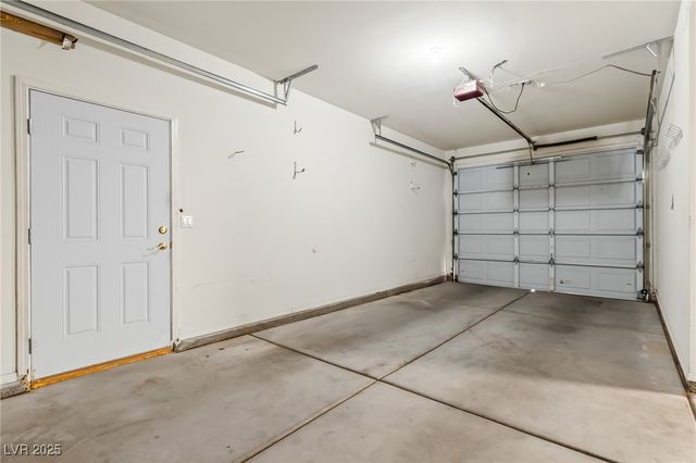 3637 Cottage Stream Court, Laughlin, NV 89029