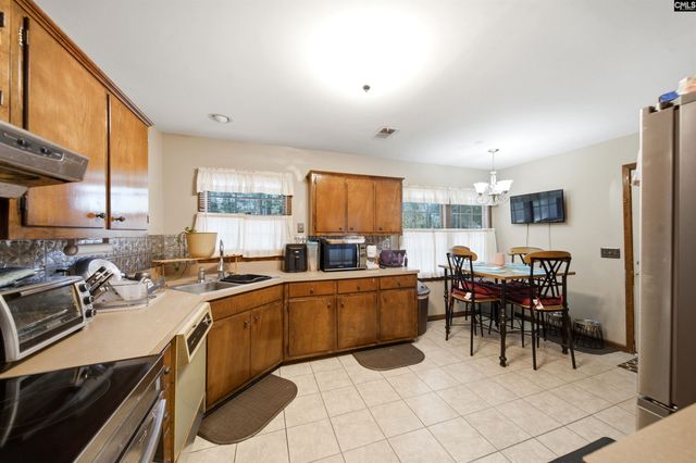2009 Greenwyche, Columbia, SC 29210