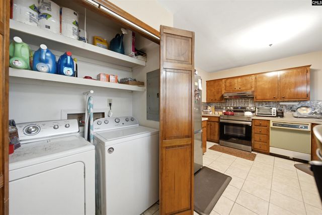 2009 Greenwyche, Columbia, SC 29210