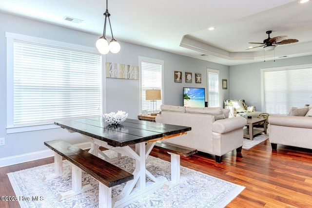 148 NE 12th Street, Oak Island, NC 28465