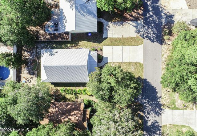 148 NE 12th Street, Oak Island, NC 28465