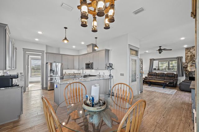 305 Garcon Point Road, Milton, FL 32583