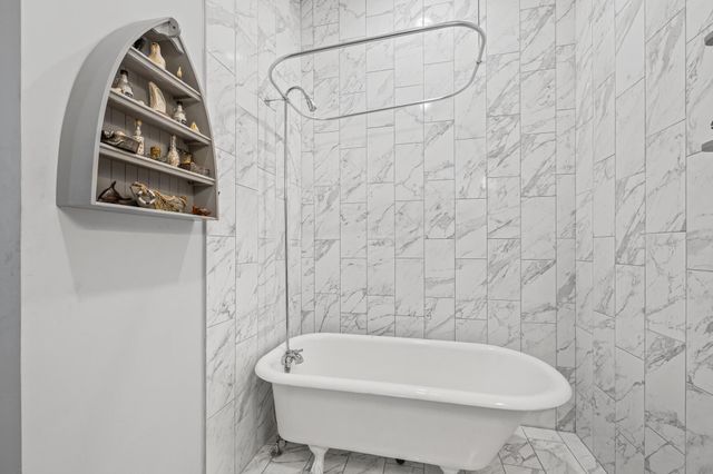 305 Garcon Point Road, Milton, FL 32583