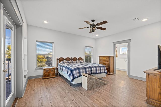 305 Garcon Point Road, Milton, FL 32583