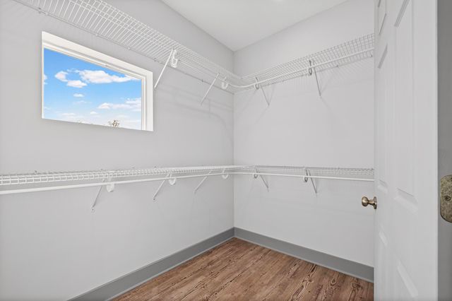 305 Garcon Point Road, Milton, FL 32583