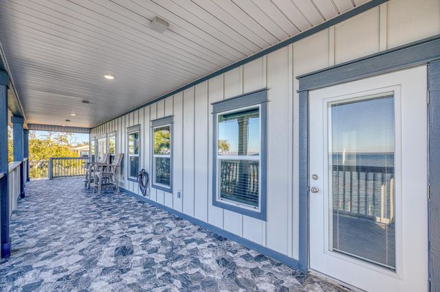 305 Garcon Point Road, Milton, FL 32583