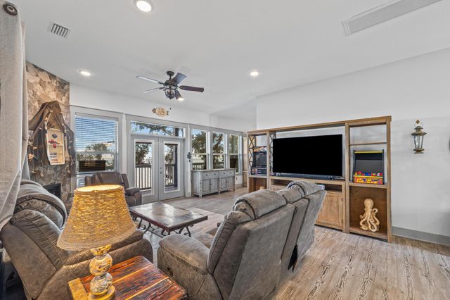 305 Garcon Point Road, Milton, FL 32583