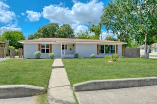 1760 W Kings Hwy, San Antonio, TX 78201