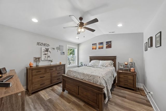 1444 Sycamore Lane, Northbrook, IL 60062